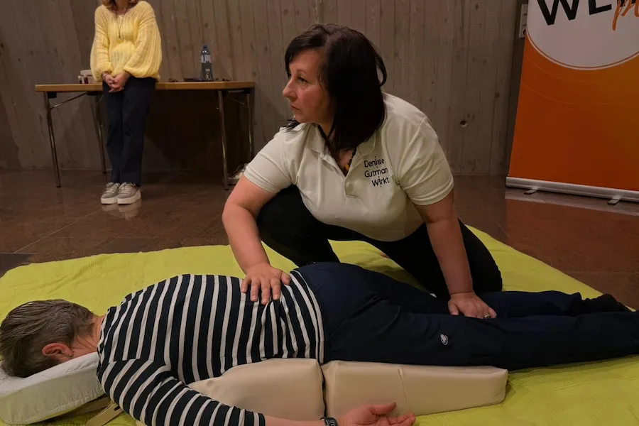 Einzelbegleitung Shiatsu TCM Körperarbeit Praxis Weiz Denise Gutmann